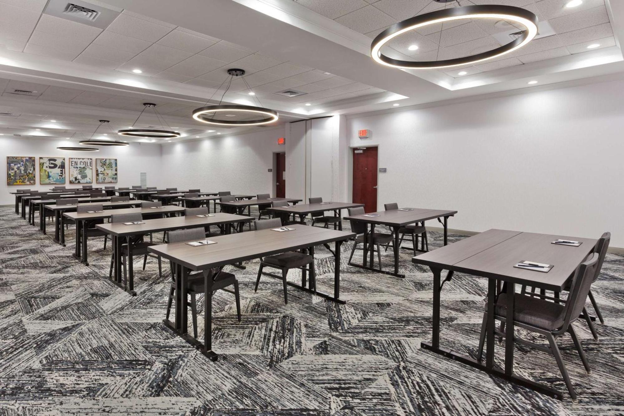 Doubletree By Hilton Dothan, Al Екстер'єр фото